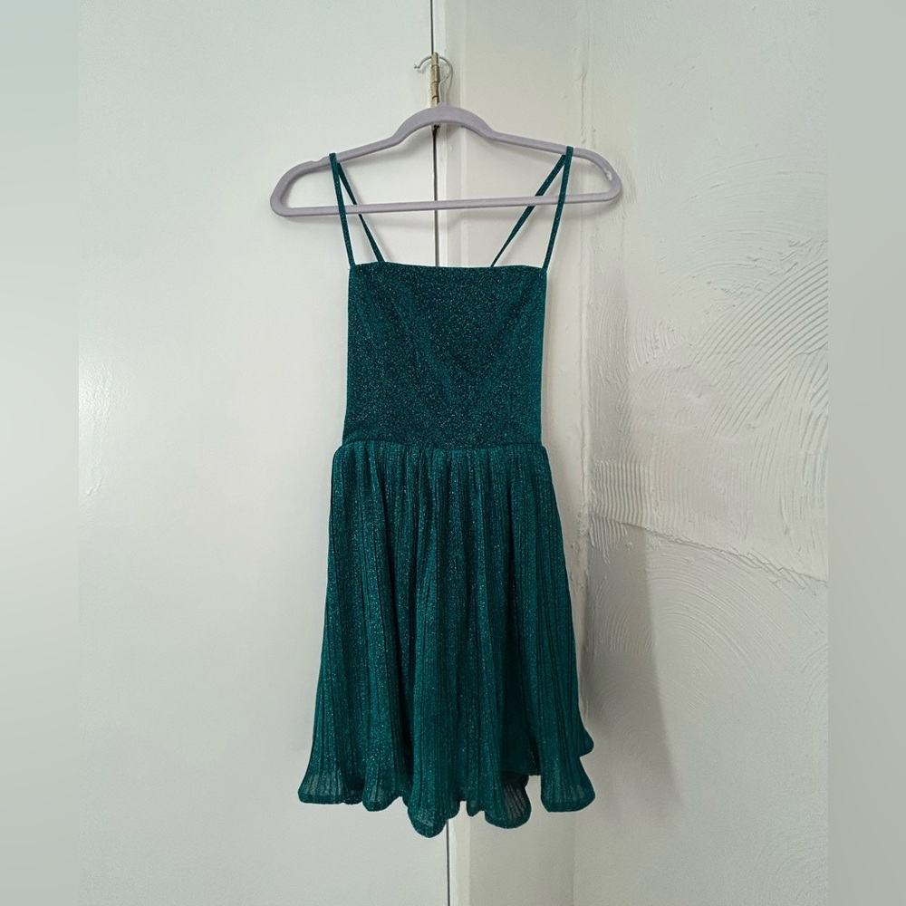 Lulu’s Black/Shiny Teal Mini Dress